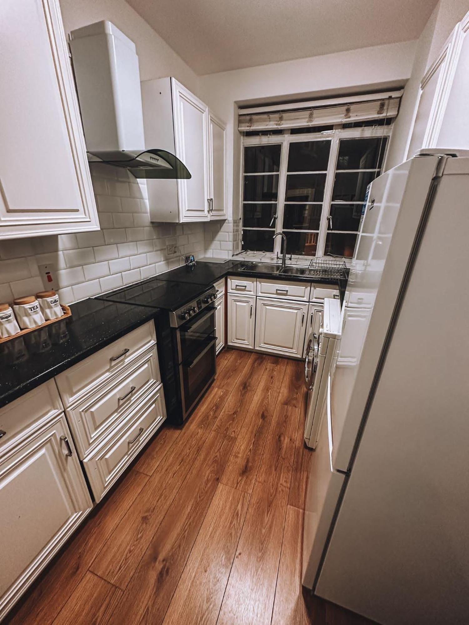 Cosy 2 Bedroom Apartment In Swiss Cottage. London Eksteriør billede
